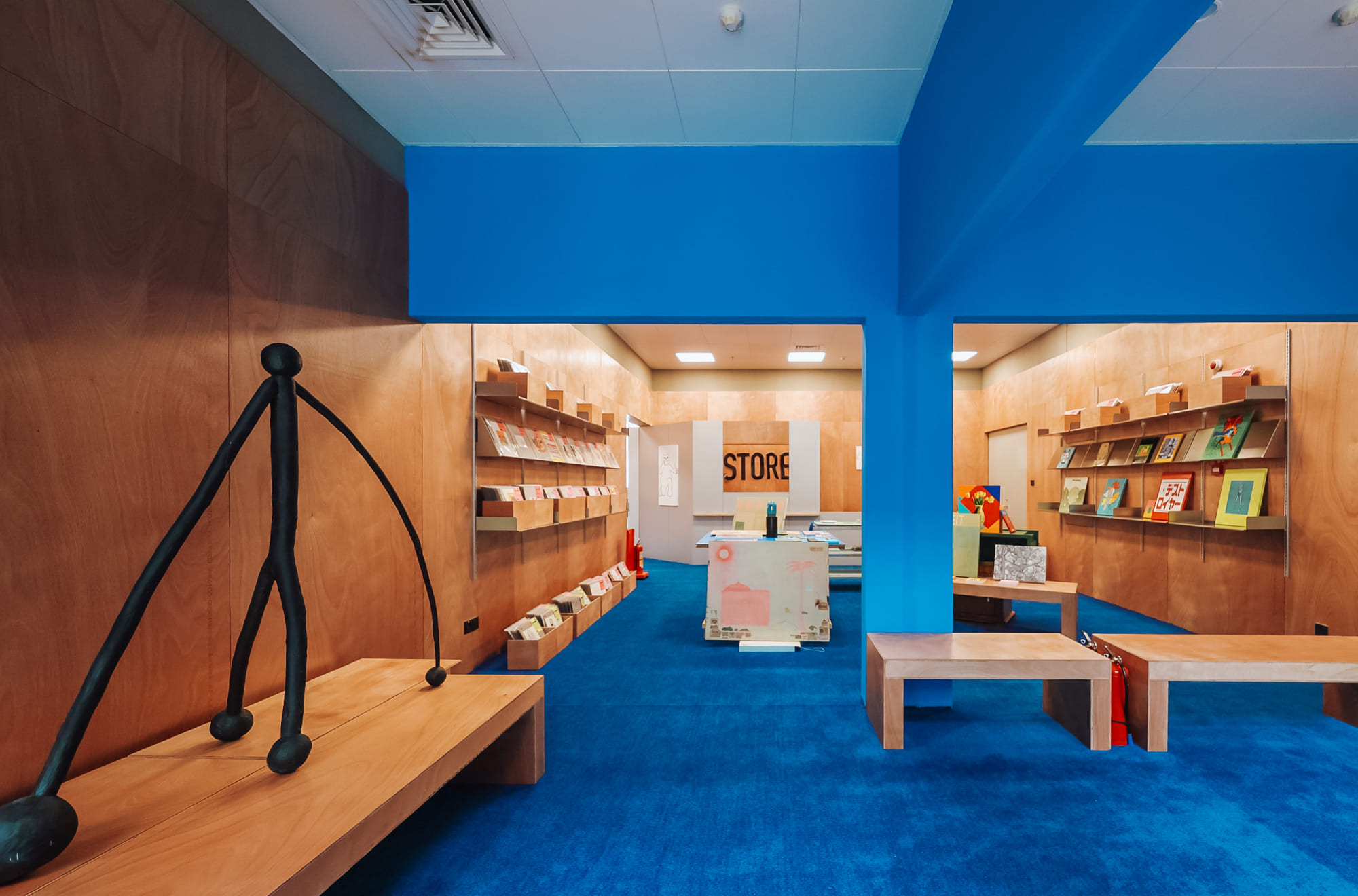 知间艺术集合店